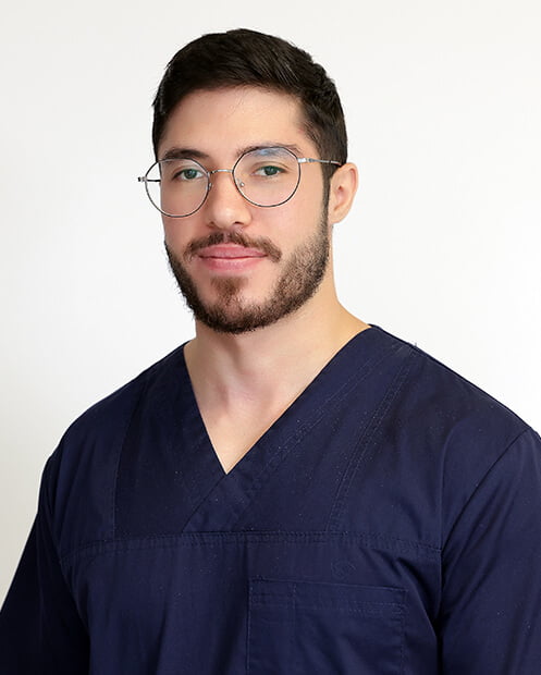 Dr. Salim Al-Razem, Specialist în stomatologie generală